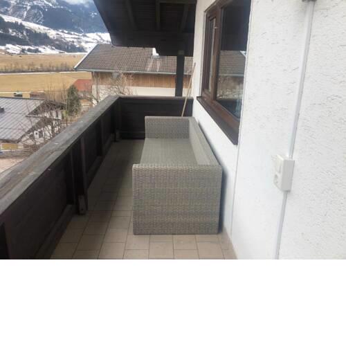 Snug Apartment in Walchen near Niedernsill Swimming Lake