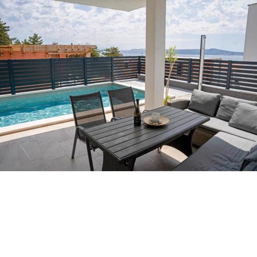 Sobol Apartments "Ventus" with private pool