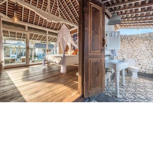 Sol Lila Bali