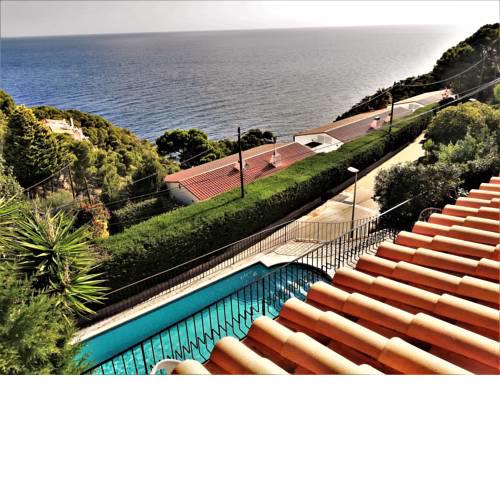 Sol y Mar 8-Maison jumelée en surplomb de mer avec piscine