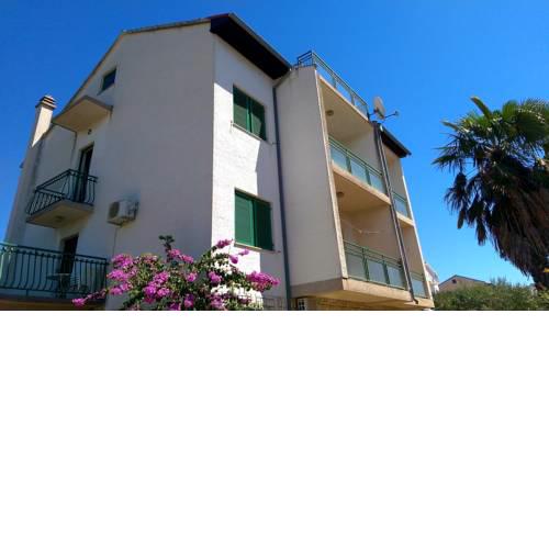 Solaris Apartments
