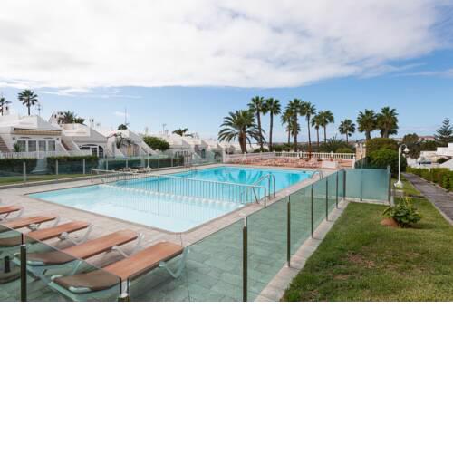 Solarium Terrace Bungalow with Pool