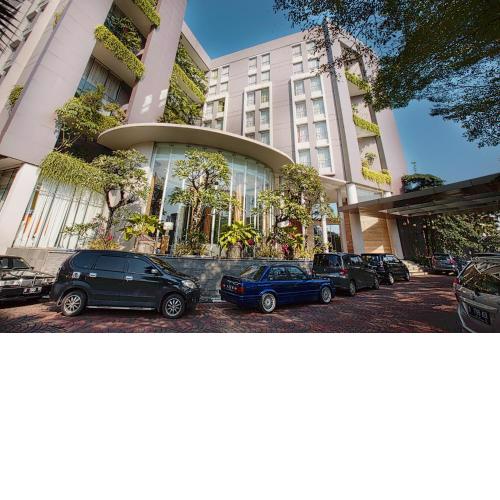 Soll Marina Hotel Serpong