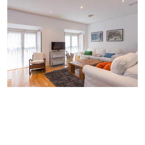 Sol's cozy and modern dúplex up to 8 PAX
