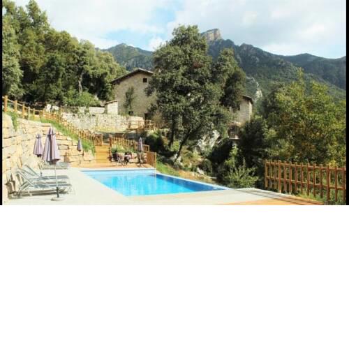 Solsona Villa Sleeps 24 with Pool