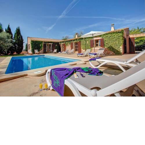 Son Mesquida Villa Sleeps 6