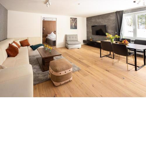 Sope Skylodge 01 - Eldison's Bobbele - Oberried, Schauinsland