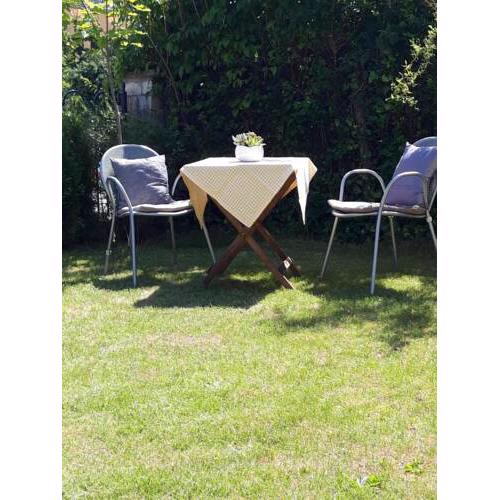 Souterrainwohnung mit separaten Garten - a45337