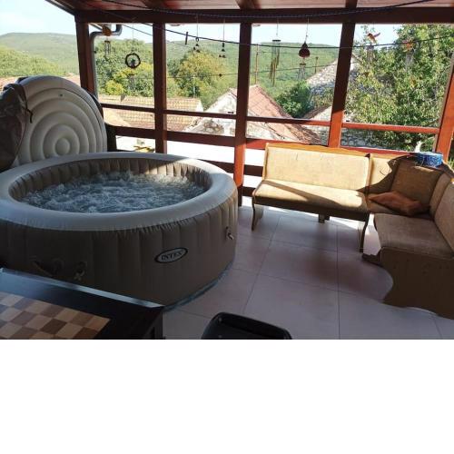 Spa Jacuzzi Cera