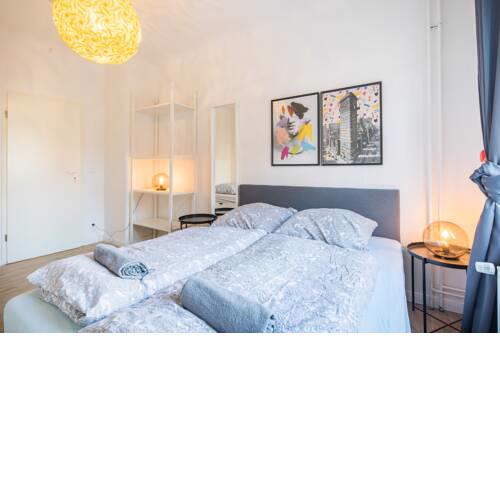 Spacious 2 BR Apartment close to Stadtpark