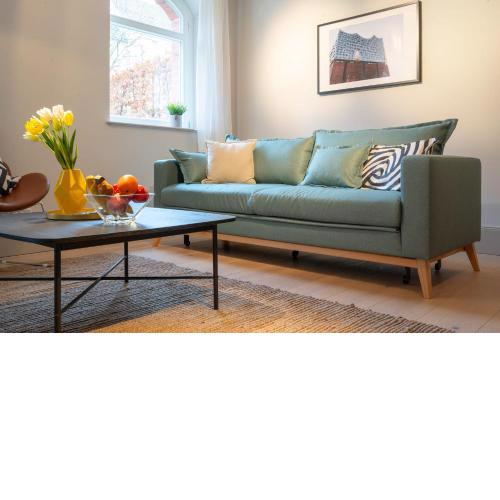 Spacious 3-bedroom apartment near Eilbekpark