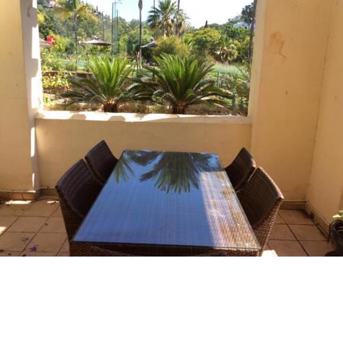 Spacious 3 bedroom Apt with terrace and pool in La Quinta RDR202