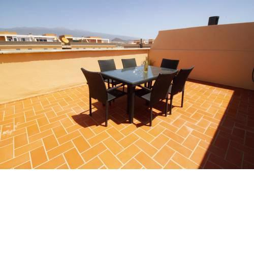 Spacious 3 floor Penthouse with roofterrace