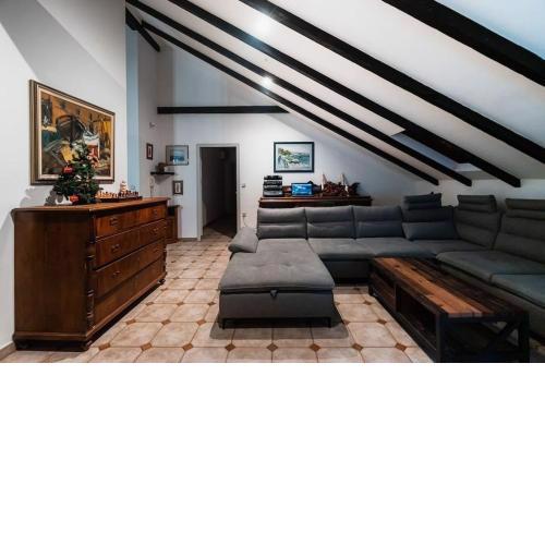 Spacious 3BR Apartment
