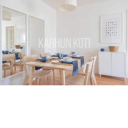 Spacious and modern apartment in the center Karhun Koti Rentals
