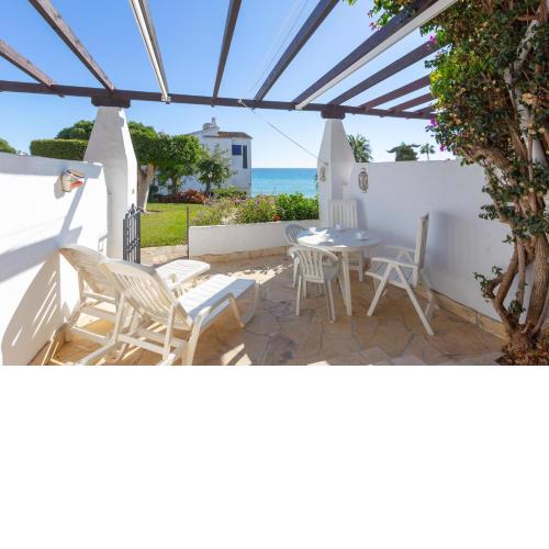 Spacious apartment directly by the