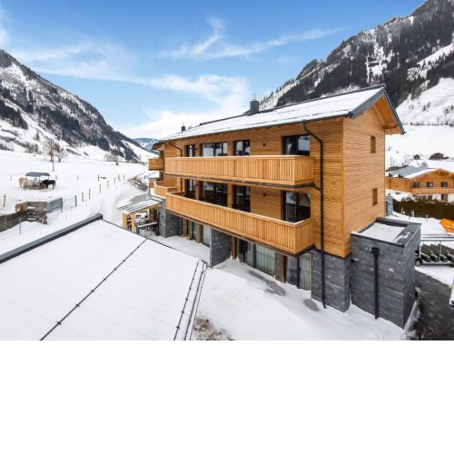 Spacious Apartment in Rauris with Shared Sauna
