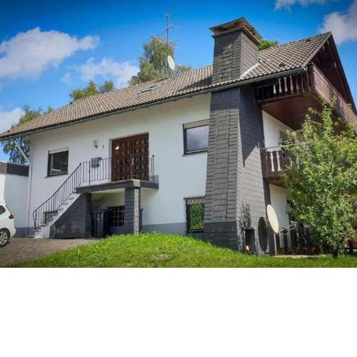 Spacious apartment in Winterberg-Hildfeld with balcony
