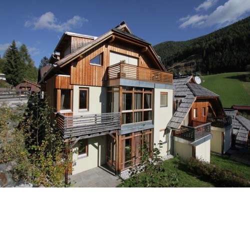 Spacious Apartment near Ski Lift in Bad Kleinkirchheim