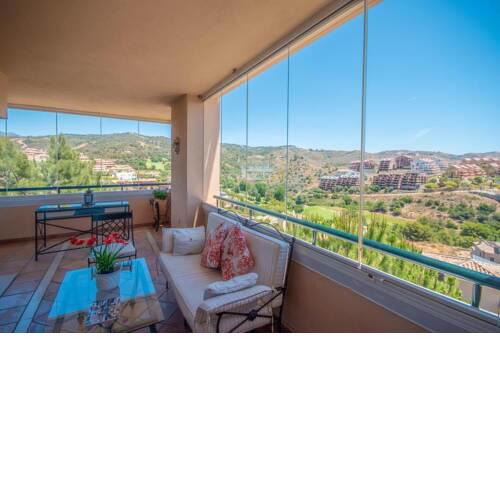 Spacious apartment near to Nikki Beach