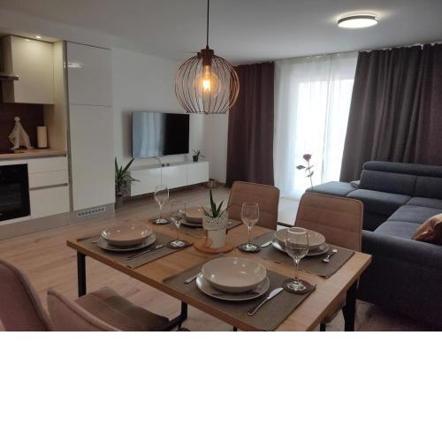 Spacious Apartment with a Balcony