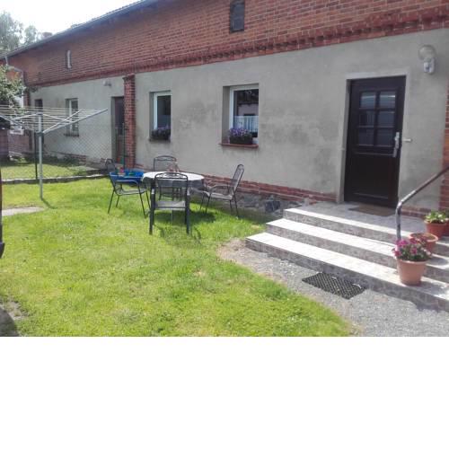 Spacious Apartment with Garden in Neuburg