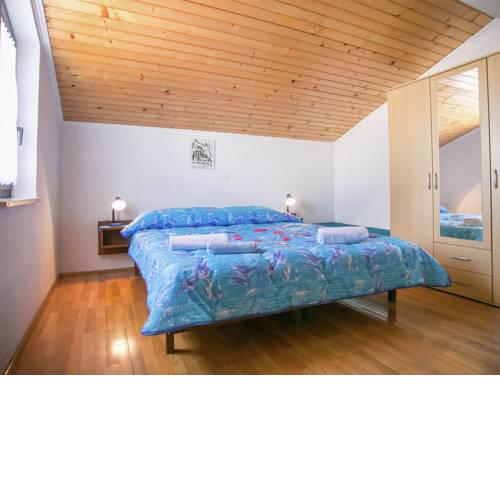 Spacious Apartment with Garden in Porec Croatia