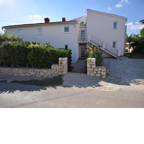 Spacious apartment with terrace 200 m distant from the beach