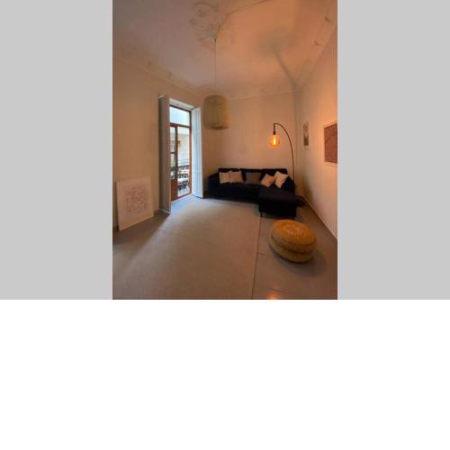 Spacious charming apartment in historic city centre