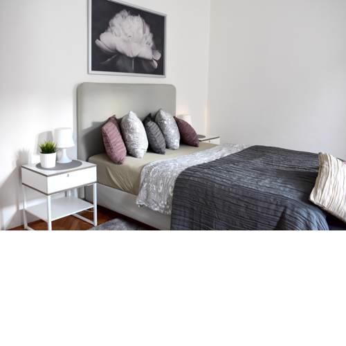 Spacious city centre apartment