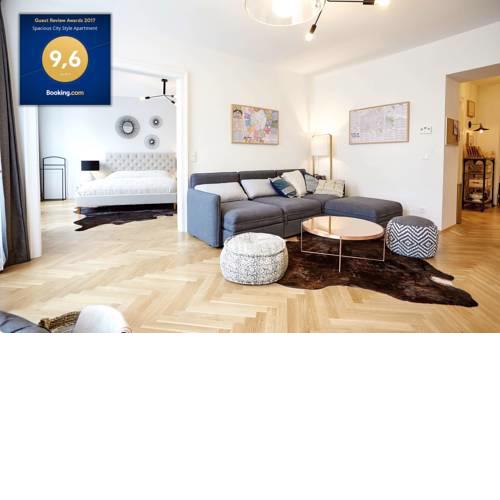 Spacious City Style Apartment
