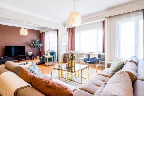 Spacious flat 5 min to Citys Nisantasi in Sisli