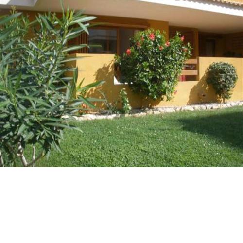 Spacious ground floor apartment