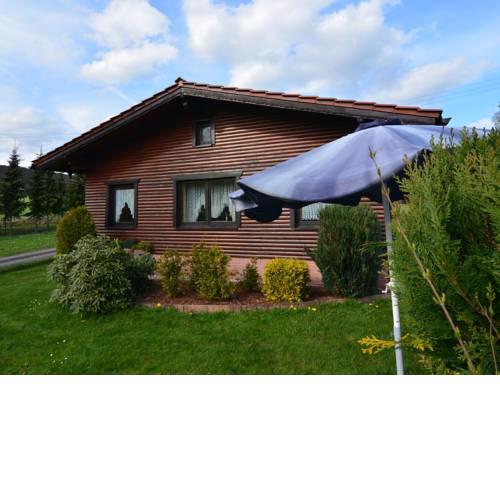 Spacious Holiday Home in Altenfeld near Lake