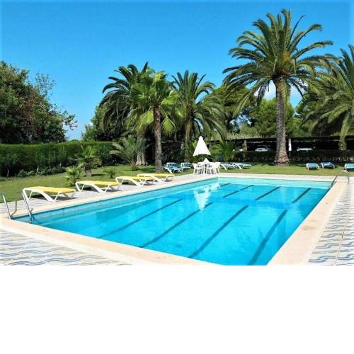Spacious Holiday Home in Cambrils with Shared Swimming Pool