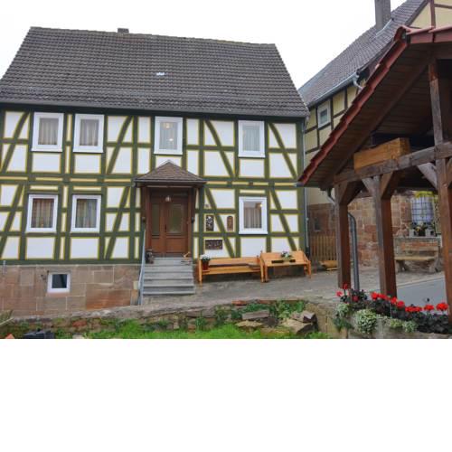 Spacious Holiday Home in Landau near Lake