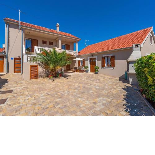 Spacious Holiday Home in Privlaka with Garden