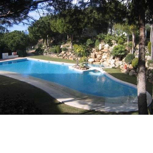 Spacious Holiday House with sea and mountain view, 4 bedrooms