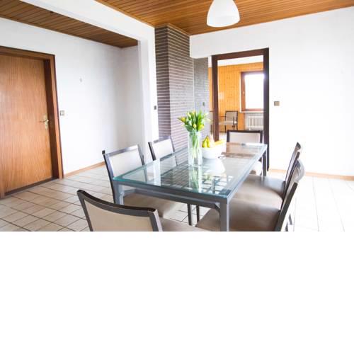 Spacious House & Garden near Hamburg