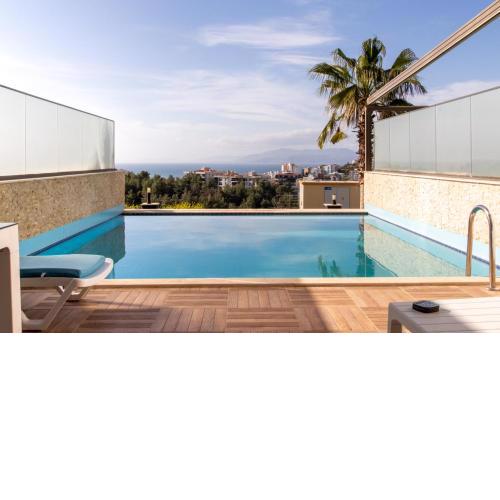 Spacious Perfect Flat with Private Pool