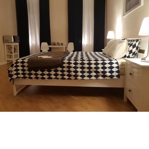 Spacious room near Prague Castle