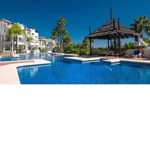 Spacious south facing ground floor apartment