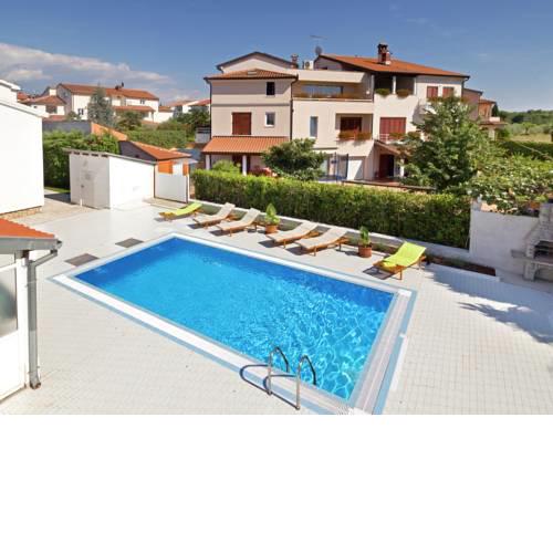 Spacious Villa in Porec Croatia with Pool