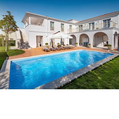 Spacious Villa in Vabriga with Pool