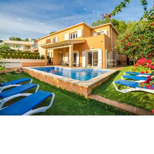 Spacious Villa with a Private Pool in Alcudia Majorca