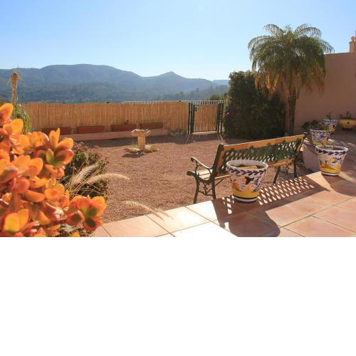 Spanish Rest Fabulous 3-Bed House 8kms from Javea