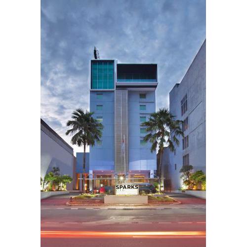 Sparks Life Jakarta, ARTOTEL Curated