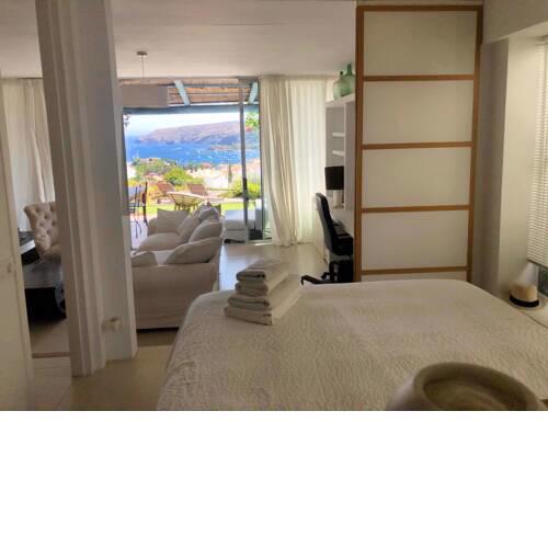 spectacular views over Cadaques and Jacuzzi