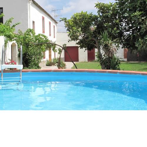 Splendid Mansion in St Marti Sarroca with Garden