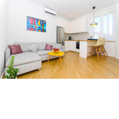 Split City CENTRE Valerius Apartment near Beach & Old Town